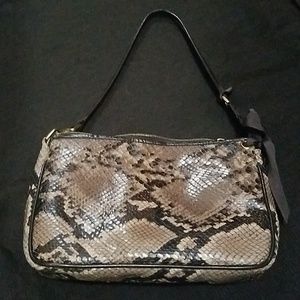 ⤵️PRICE DROPLeather Snakeskin Print Small Handbag.